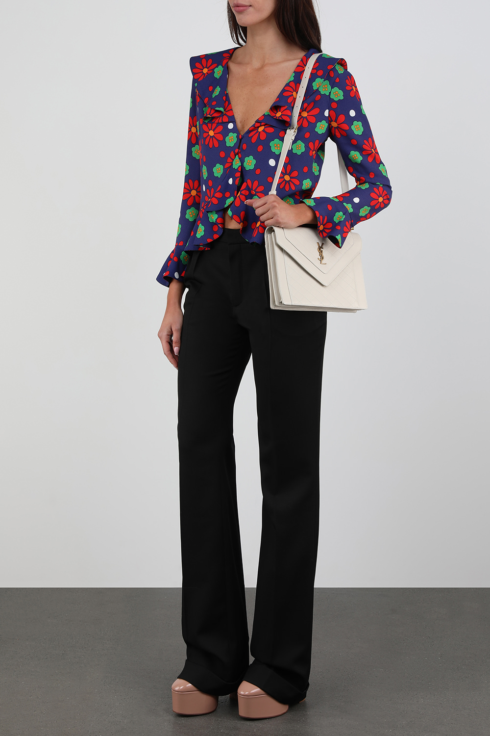 מכנסי צמר מחויטים שחורים